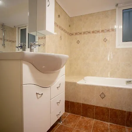 Efis Apartment Down Town Perfect Location Nafpaktos Exterior photo